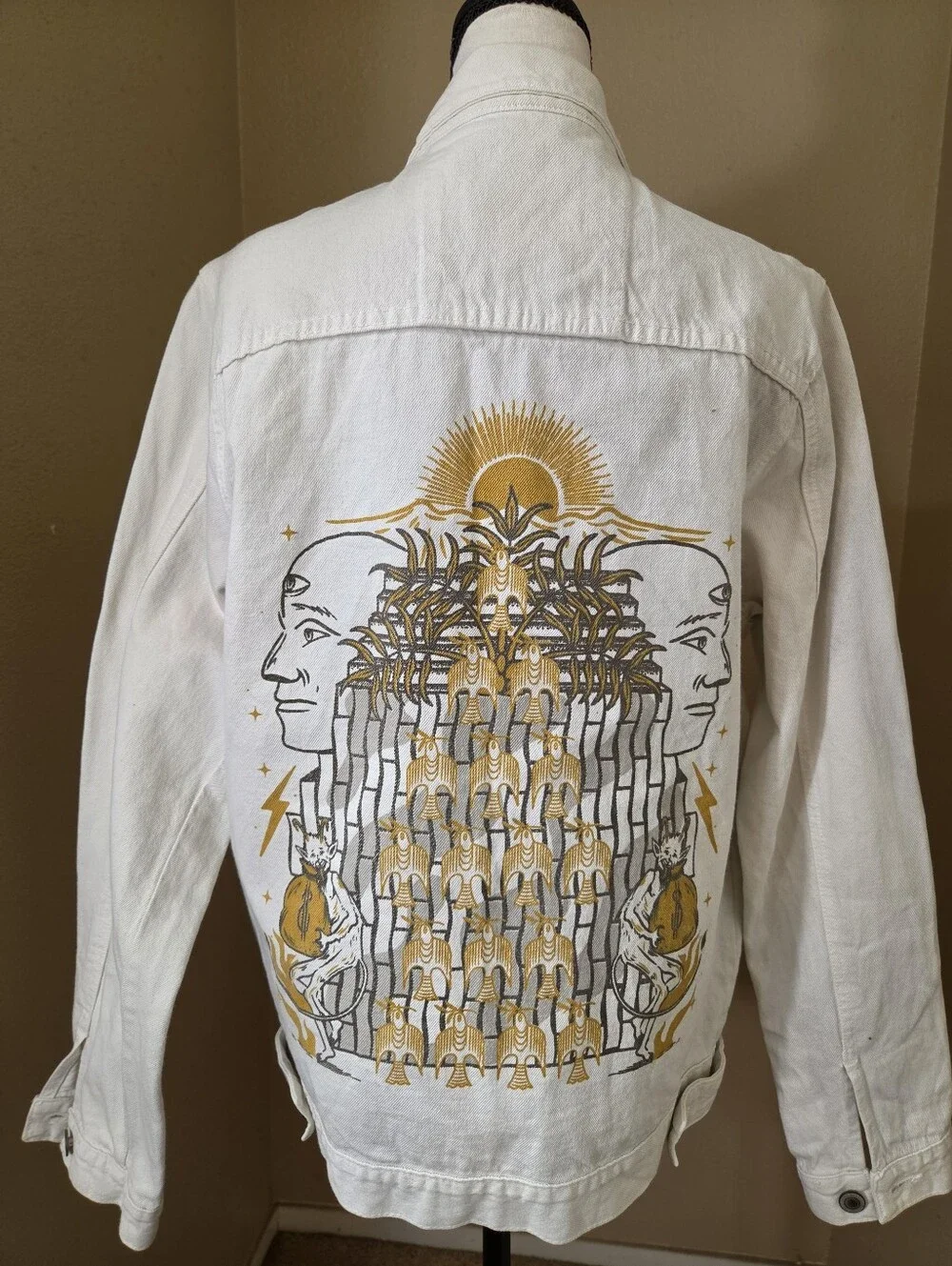 Men's White Denim Jacket - Classic Button-Front Style
